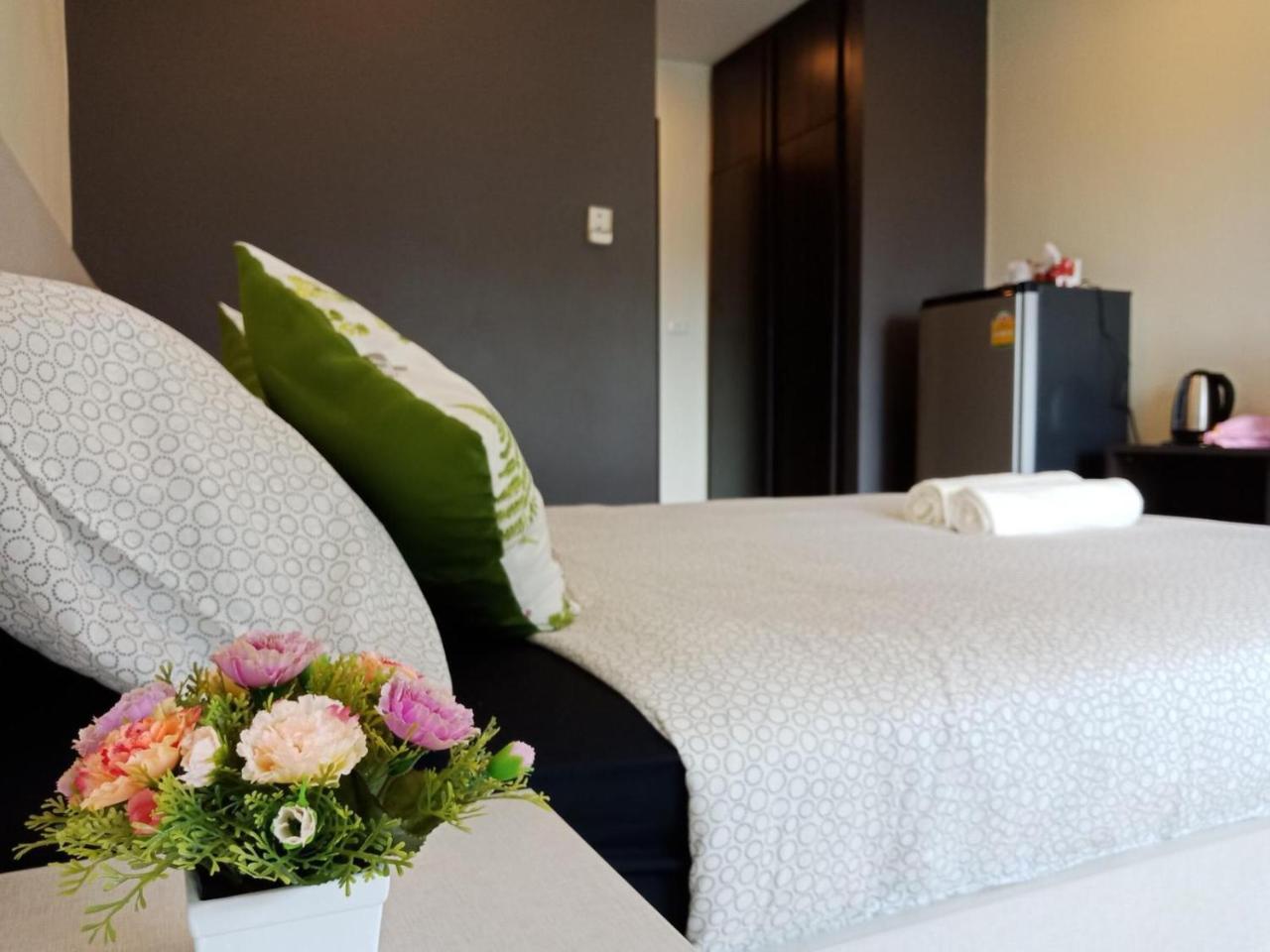 Plume Residence Minburi Bangkok Extérieur photo