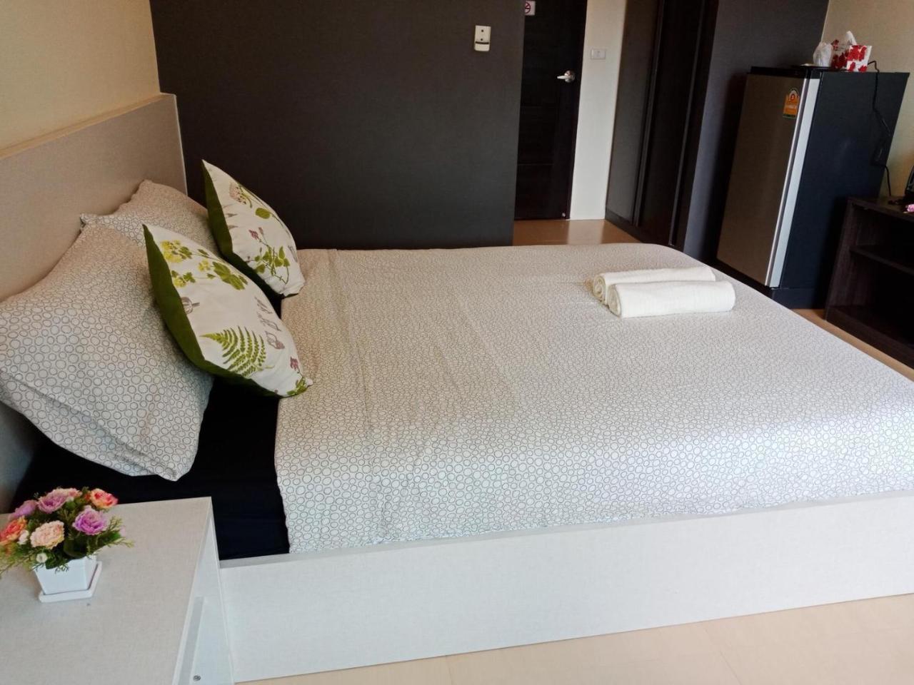 Plume Residence Minburi Bangkok Extérieur photo